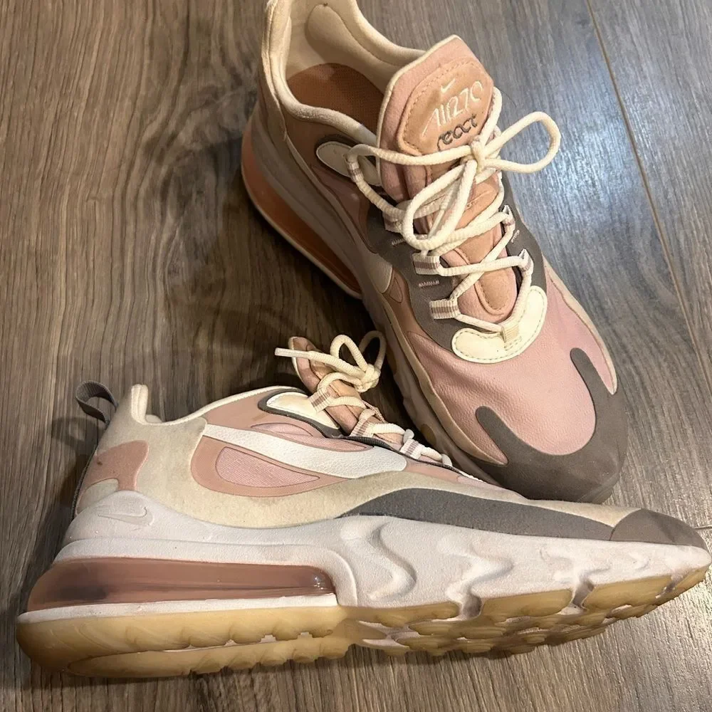 Nike AirMax 270 trainers